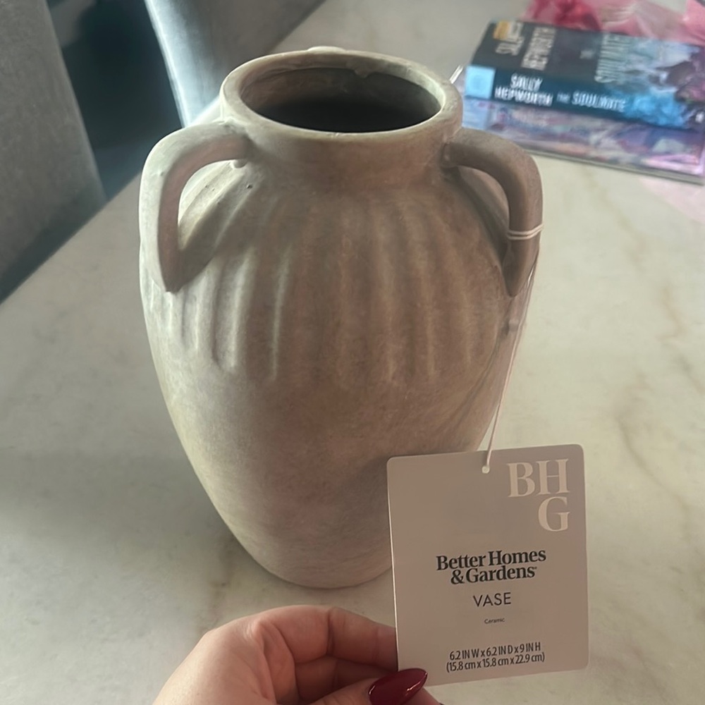 Better Homes And Gardens Cream Ceramic Accent Vase